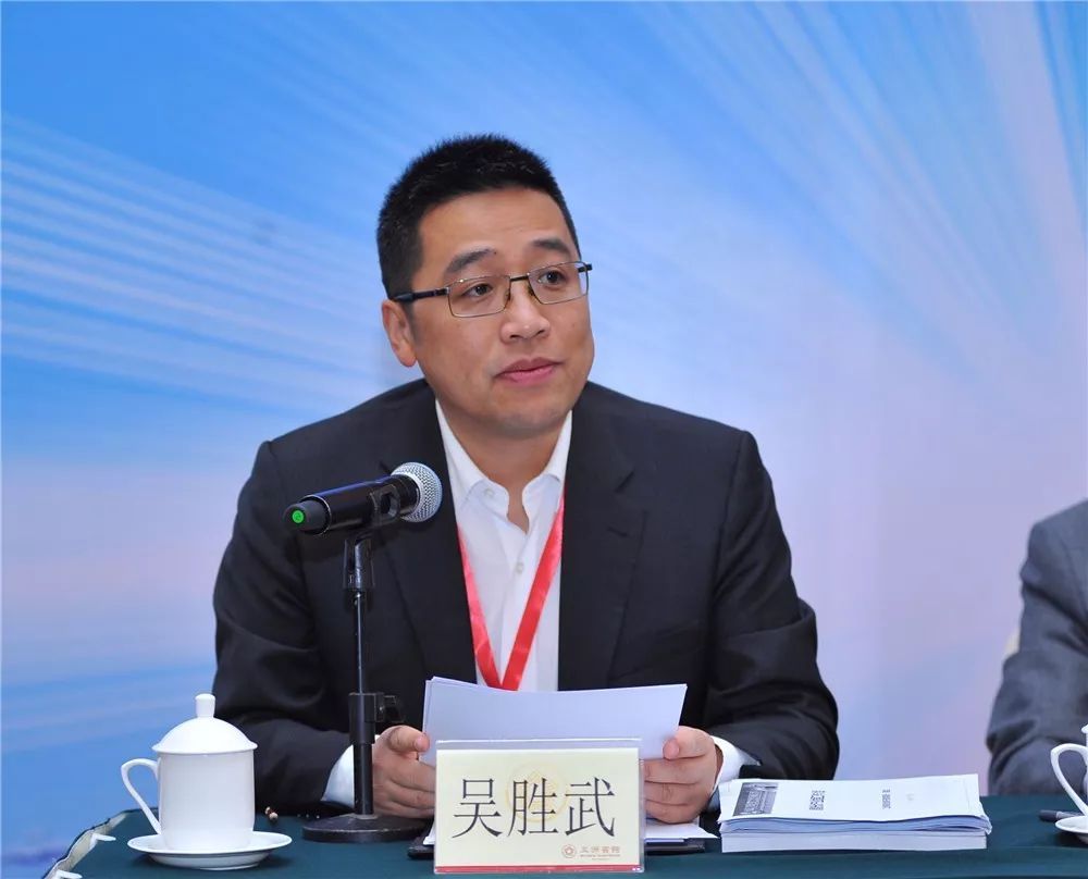 吳勝武：加快對(duì)新型顯示、智能光伏、集成電路產(chǎn)業(yè)創(chuàng)新布局